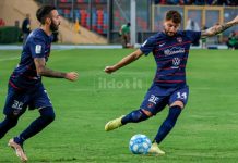 C’è l’affondo del Cesena su Calò, il calciatore verso la cessione Giacomo Calò con la maglia del Cosenza (foto Francesco Farina)