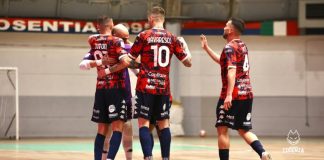 Futsal: che cuore la Pirossigeno Cosenza! Battuta 3-2 la corazzata L84