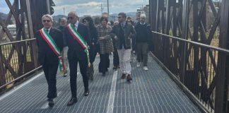 Inaugurato il ponte ciclopedonale che unisce Cosenza e Rende