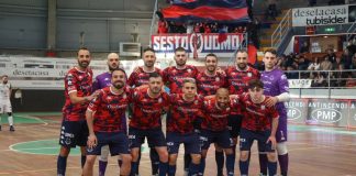 Futsal, la Pirossigeno Cosenza centra la salvezza in Serie A! La Pirossigeno Cosenza che ha conquistato la salvezza (foto Michele De Marco)