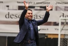 Pirossigeno Cosenza, ufficiale il rinnovo di mister Tuoto fino al 2025 Leo Tuoto (foto Michele De Marco)