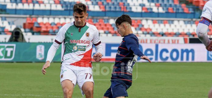 Cosenza-Reggiana (foto Farina)
