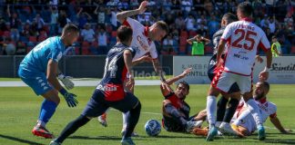 Cosenza-Bari, i precedenti: pugliesi reduci da 3 vittorie di fila al “Marulla” Un momento di Cosenza-Bari della scorsa stagione (foto Francesco Farina)