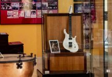 La chitarra di Davide Lo Surdo al Museo Nazionale dell’Avana