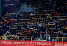 Febbre playoff a Catanzaro, questa sera “Ceravolo” sold out Tifosi del Catanzaro nel derby d'andata (foto Francesco Farina)