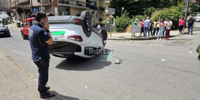 Incidente a Piazza Zumbini Cosenza