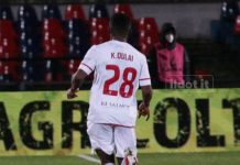 Tutto confermato: Kouan è il primo acquisto del Cosenza Kouan di spalle durante Cosenza-Perugia '21-'22 (foto Francesco Farina)