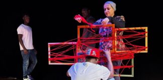 Scenari di integrazione creativa: a Dipignano, va in scena “L’attesa”