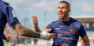 Cosenza con Tutino o senza? Le ultime sensazioni Tutino dopo il gol al Bari (foto Francesco Farina)