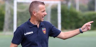 Luigi Carnevale è il nuovo tecnico della DB Rossoblù Città di Luzzi Luigi Carnevale ai tempi in cui allenava le giovanili del Cosenza (foto Michele De Marco)