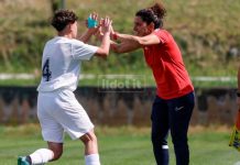 Cosenza femminile, l’amarezza di Luisa Orlando: “Ragazze, meritate più rispetto” Paola Luisa Orlando, tecnico del Cosenza femminile (foto Francesco Farina)