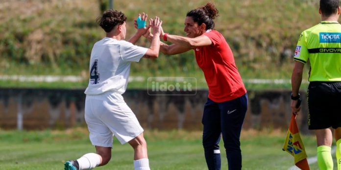 Paola Luisa Orlando, tecnico del Cosenza femminile (foto Francesco Farina)