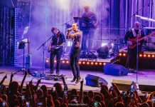 Fondazione Lilli Funaro: Tropico ha cantato per il concerto solidale a Cirella Fondazione Lilli Funaro Tropico ha cantato per il concerto solidale a Cirella (foto Giuseppe Bianco)