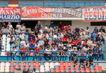 Cosenza-Juve Stabia, attiva la prevendita dei biglietti Pubblico in Tribuna B per Cosenza-Palermo dello scorso anno (foto Francesco Farina)