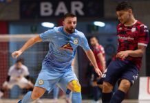 Serie A futsal, sorteggiato il calendario: la Pirossigeno Cosenza inizia in trasferta Un momento di Napoli-Pirossigeno Cosenza della scorsa stagione