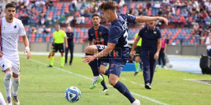 Florenzi durante Cosenza-Sampdoria (foto Michele De Marco)
