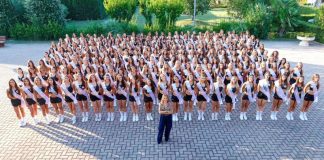 Miss Italia, prima giornata di casting per le prefinaliste Le ragazze con la patron Patrizia Mirigliani