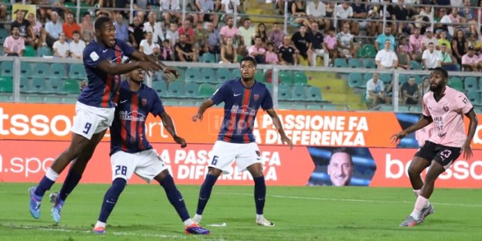 Un momento di Palermo-Cosenza (foto Alessandra Lo Monaco)