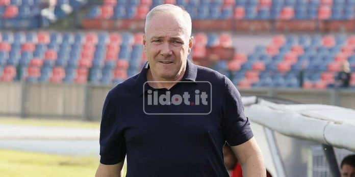 Cosenza-Juve Stabia, Mister Alvini (Foto Francesco Farina)
