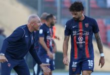 Il Cosenza parte per Carrara e Alvini non parla Alvini con Ricciardi, 3 gol con il Cosenza finora (foto Michele De Marco)