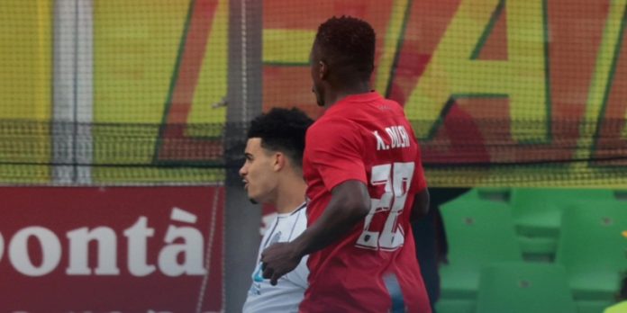 Il gol di Tavsan (foto pagina Facebook Cosenza Calcio)