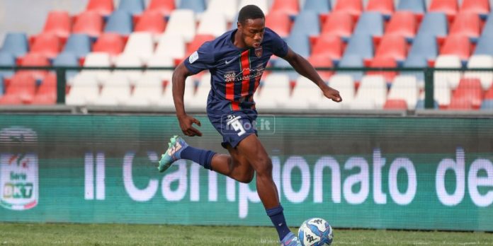 Mohammed Sankoh (foto Michele De Marco)