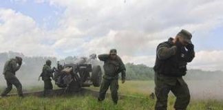 Ucraina, primo colloquio Putin-Macron dopo 3 anni. Stop Usa a missili per Kiev