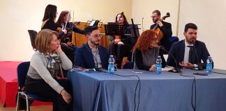 Presentato a Cosenza “La morte dei giovani”, il libro di Raffaele Panebianco Presentazione del libro "La morte dei giovani"