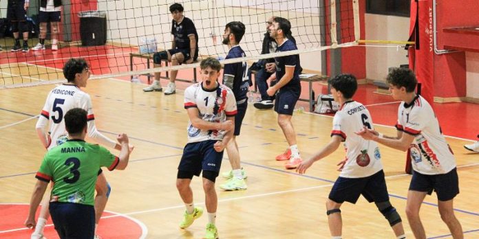 Copertina Vittoria dell'Area Brutia in Coppa Calabria di Volley