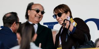 Il Cosenza cola a picco e i guelfi provano a deviare le colpe (senza riuscirci) Eugenio Guarascio e Rita Rachele Scalise, presidente e amministratrice unica del Cosenza Calcio (foto Francesco Farina)