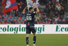 Testata di Hristov alla paura, il Cosenza può sperare ancora: 1-0 alla Carrarese Hristov festeggia il gol che regala la vittoria al Cosenza (foto Francesco Farina)
