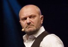 Andrea Pucci, malore improvviso durante lo spettacolo