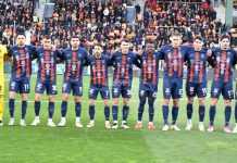 Catanzaro-Cosenza 4-0: le pagelle dei rossoblù Il Cosenza sceso in campo a Catanzaro (foto Andrea Rosito)