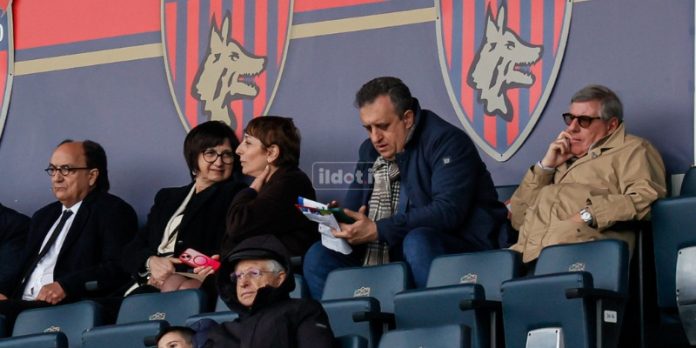 Luigi Micheli al Marulla durante Cosenza-Pisa (foto Francesco Farina)