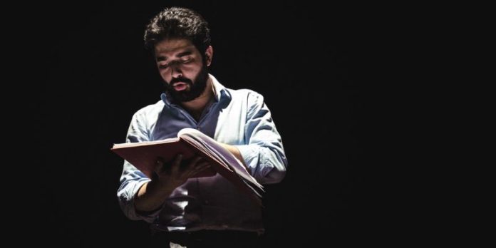 Teatro Rossosimona quattro date a Roma per al posto sbagliato