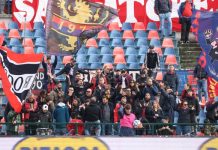 Verso Cosenza-Bari, prezzi popolari al “Marulla” I tifosi della curva sud Bergamini (foto Michele De Marco)