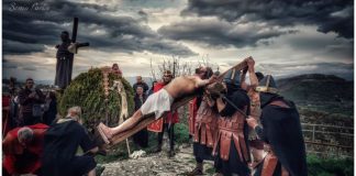 Passione di Cristo: il 12 aprile in scena il “Iuovi Santu Inclusivo” a Mendicino Iouvi Santu- edizioni precedenti