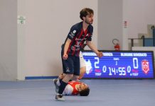 Futsal U19, playoff: Pirossigeno Cosenza avanti in scioltezza Reda esulta dopo il gol del momentaneo 3-0 (foto Michele De Marco)