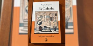 A Rende la presentazione di “Ex Cathedra. Insegnare le emozioni”, il nuovo libro di Angelo Avignone A Rende la presentazione di “Ex Cathedra. Insegnare le emozioni”, il nuovo libro di Angelo Avignone