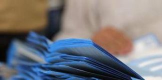 Elezioni comunali, si vota anche oggi: seggi aperti fino alle 15