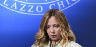 Israele e attacco a Iran, Meloni convoca ministri e intelligence