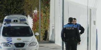 Lo Stato le ‘regala’ 400mila euro, lei li spende. Ora però rischia l’arresto