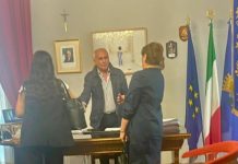Cosenza, incontro Scalise-Caruso. Sindaco: “Stadio concesso solo per squadra e città” Cosenza, incontro Caruso-Scalise Licenza d'uso dello stadio concessa per la squadra e la città