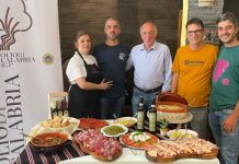 I Giorni dell’Olio: tappa a Tiriolo presso l’Azienda Fratelli Rotella Olii