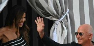 Jeff Bezos e Lauren Sanchez sposi a Venezia, oggi il matrimonio dell’anno