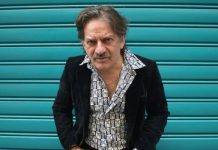 Peppe Voltarelli: il docufilm “Che verso fa il pesce spada?” un omaggio a Domenico Modugno