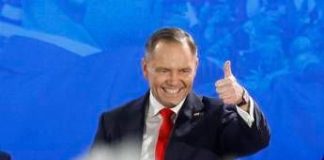 Polonia, il candidato di destra Karol Nawrocki vince le presidenziali