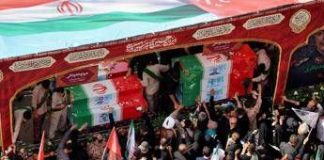 Trump: “Bufala i 30 miliardi per nucleare Iran”. A Teheran folla per addio a ‘martiri’ guerra