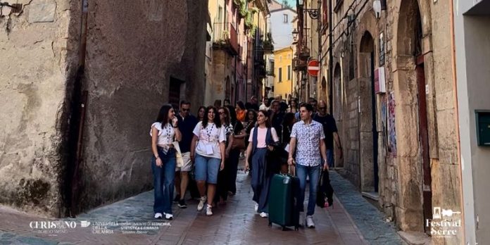 A Cerisano si chiude la Summer School Desf4Future.