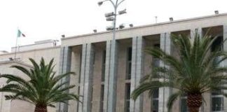 Bambina morta a Palermo, benzina sui vestiti. Sequestrato appartamento in cui viveva